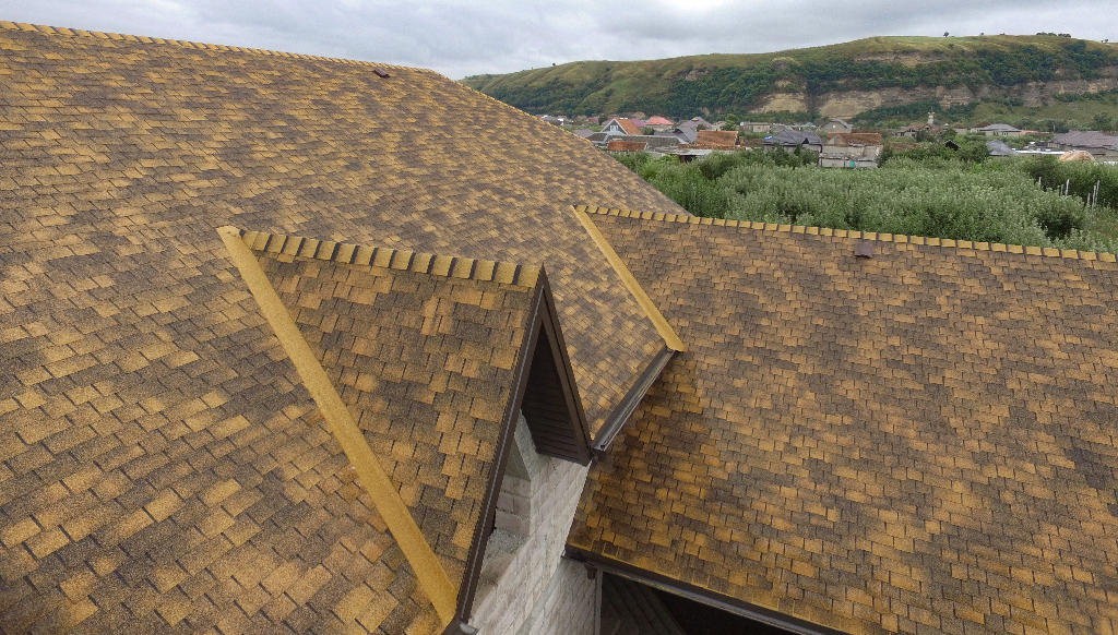 129-1 Гибкая черепица Katepal Ambient черное золото